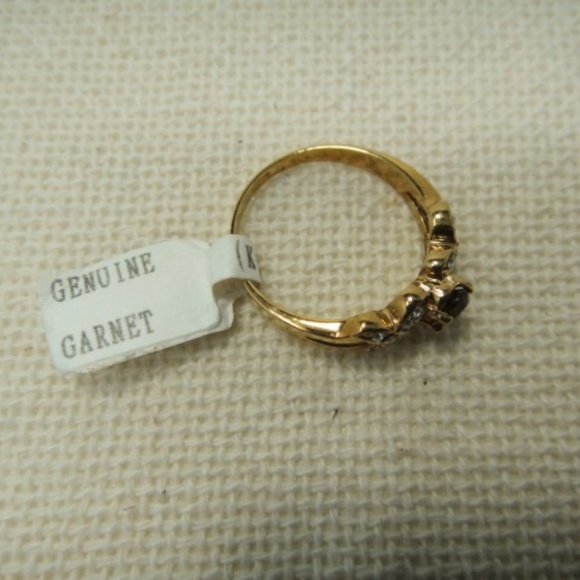 LIND Garnet Ring  14K HGE  Crystals  XOX NOS Box - Picture 6 of 9